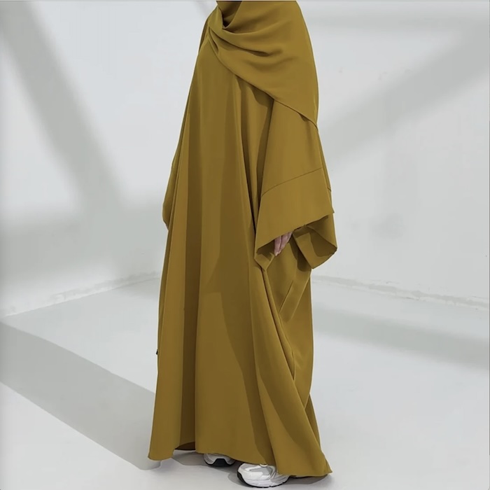 Mayrah, abayas minimalistes