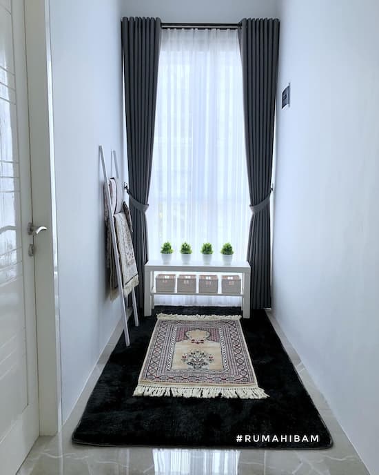 prayer room