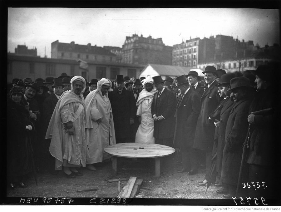 19 octobre 1922. Pose de la première pierre de la mosquée de Paris.