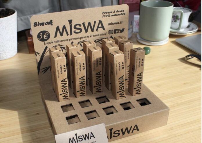 The Miswa, siwak et hygiène bucco-dentaire